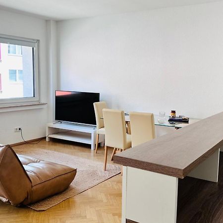 New - Cozy Apartment,Kitchen,Netflix And More Essen Eksteriør billede
