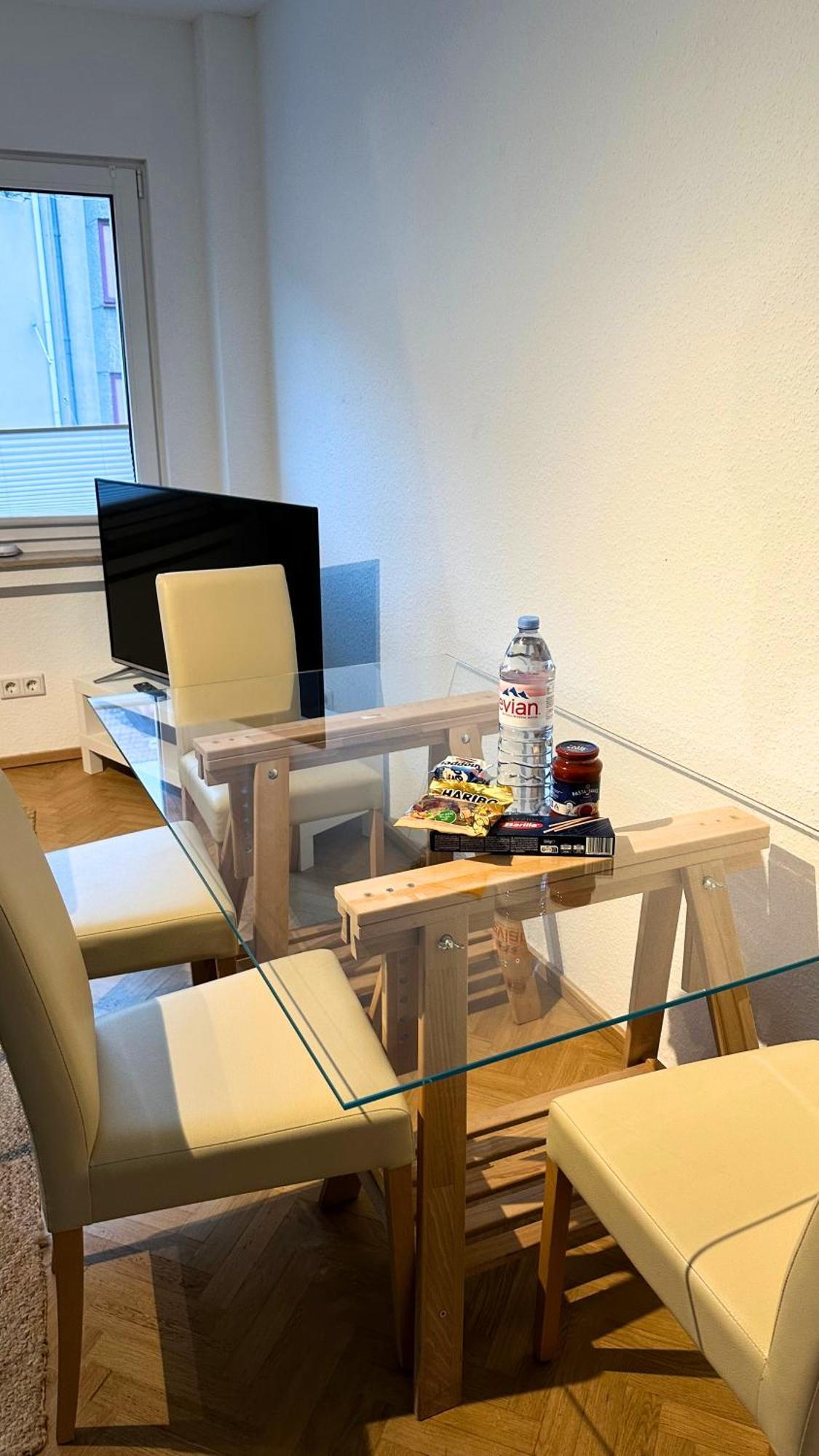 New - Cozy Apartment,Kitchen,Netflix And More Essen Eksteriør billede